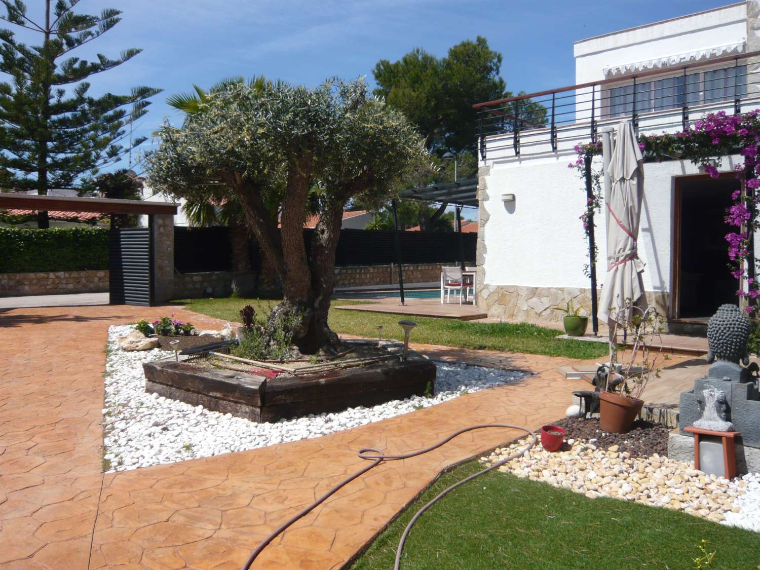 Maison individuelle avec piscine