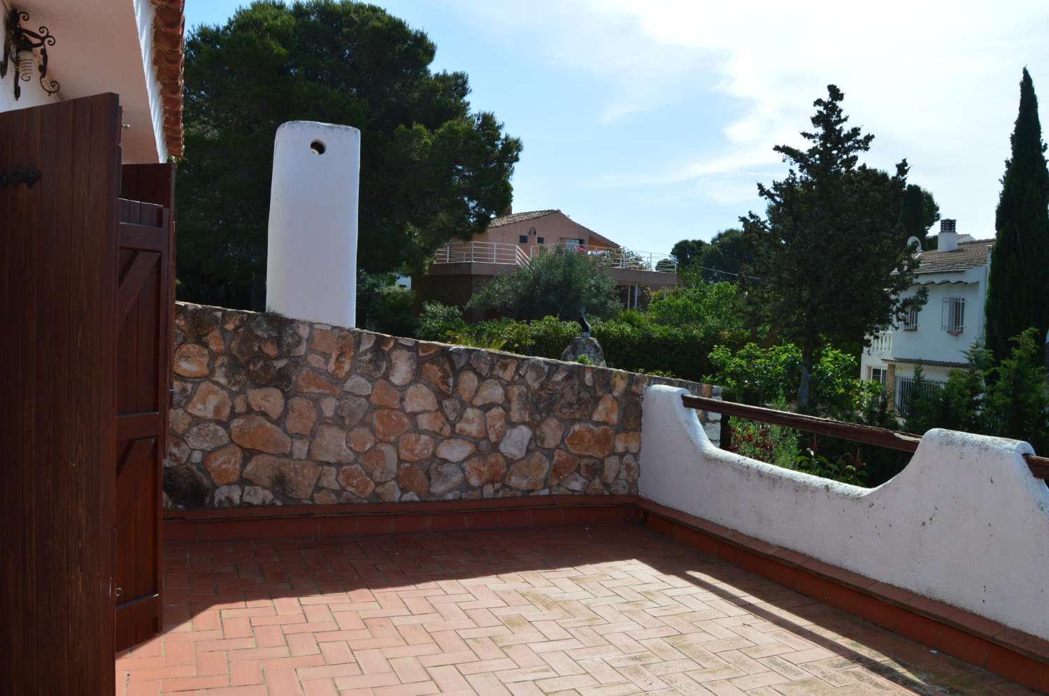 Individual house close to the sea