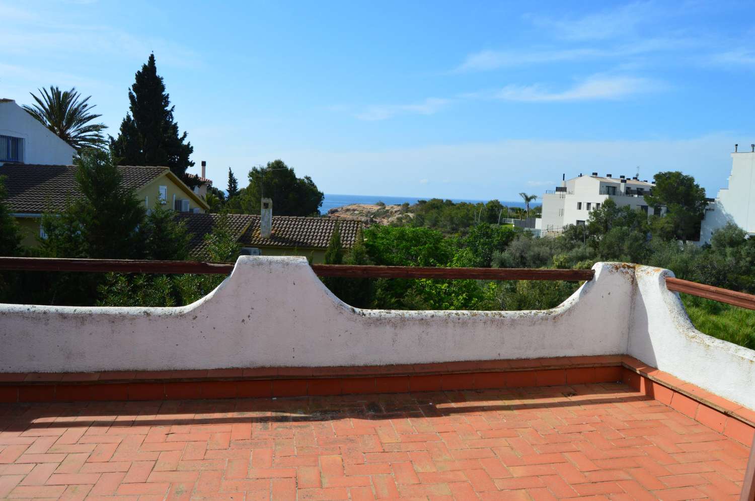 Individual house close to the sea