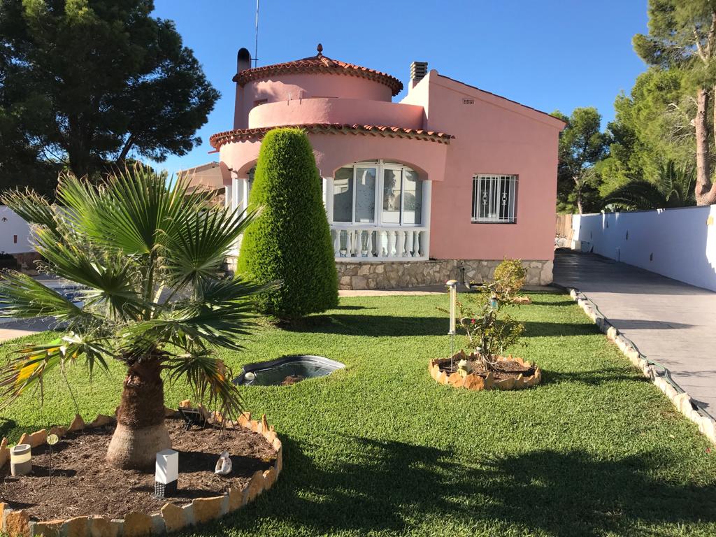 Einfamilienhaus mit Swimmingpool