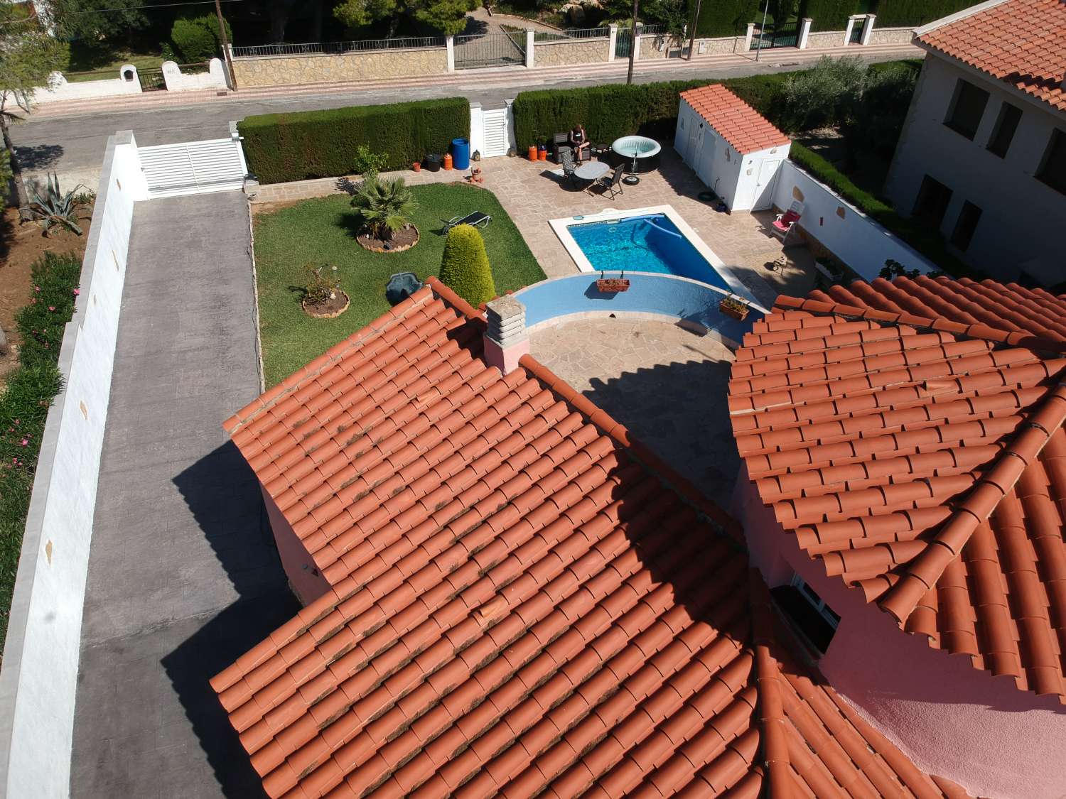 Maison individuelle avec piscine