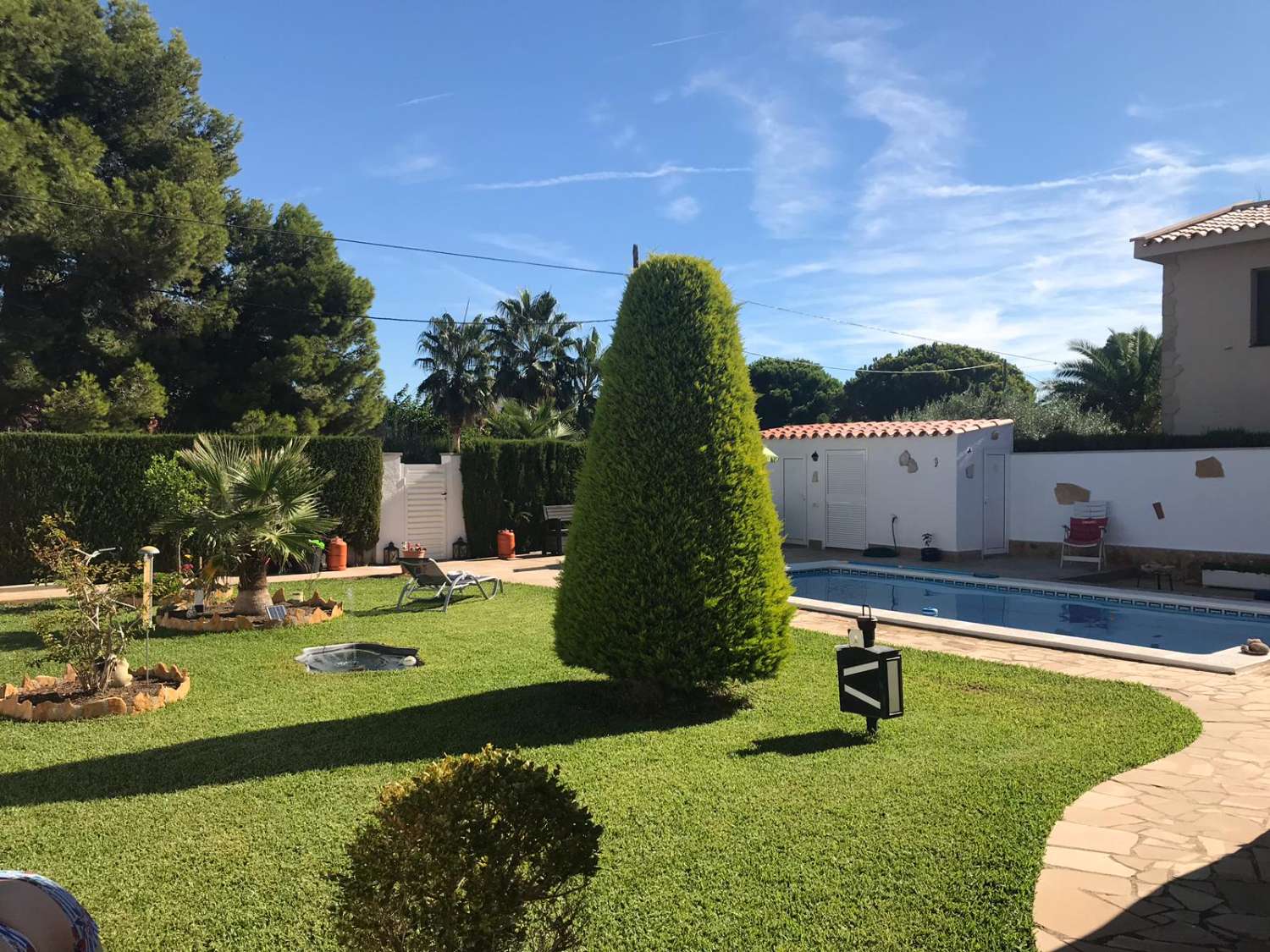 Maison individuelle avec piscine