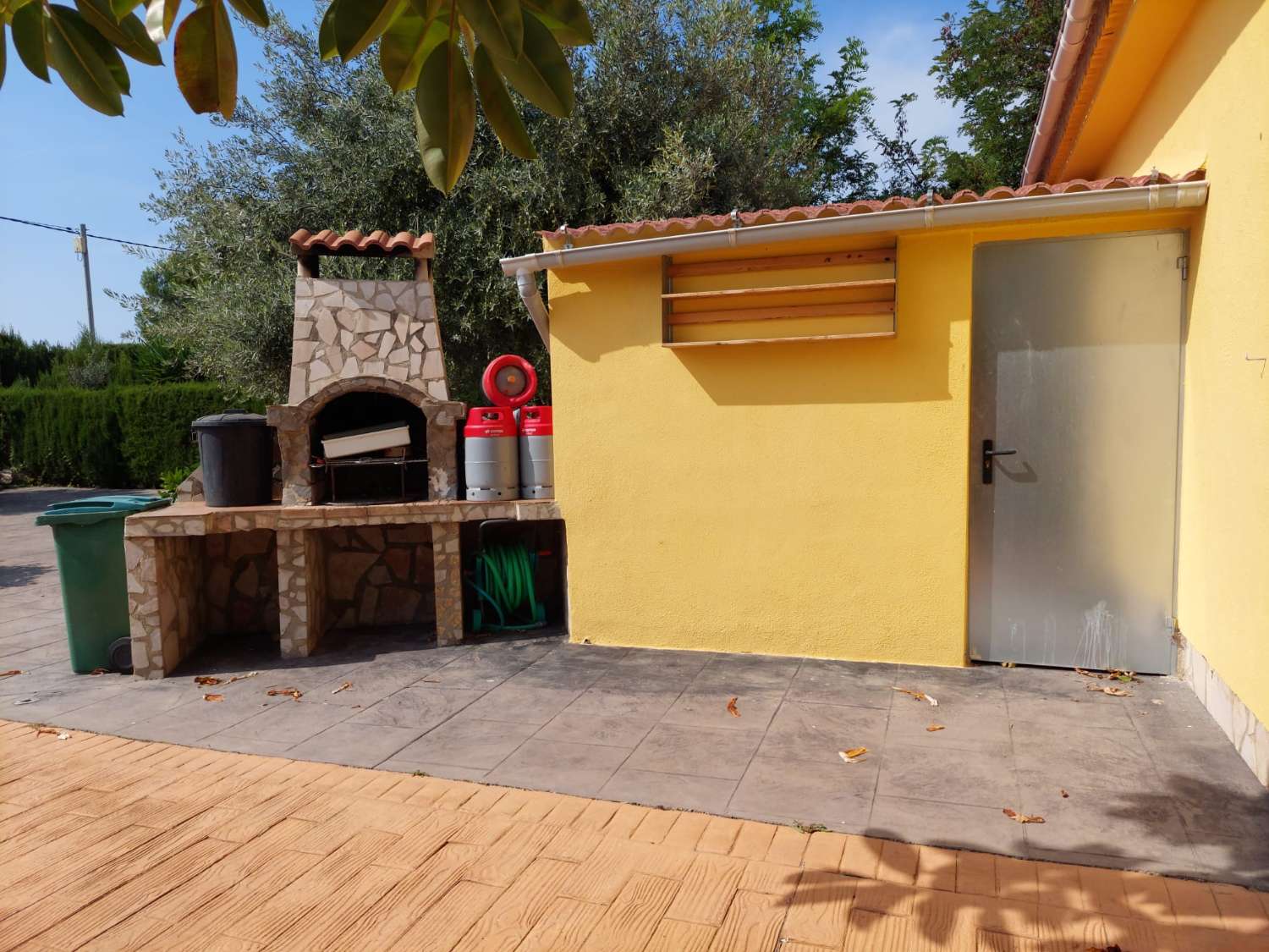 Bonita casa con piscina privada